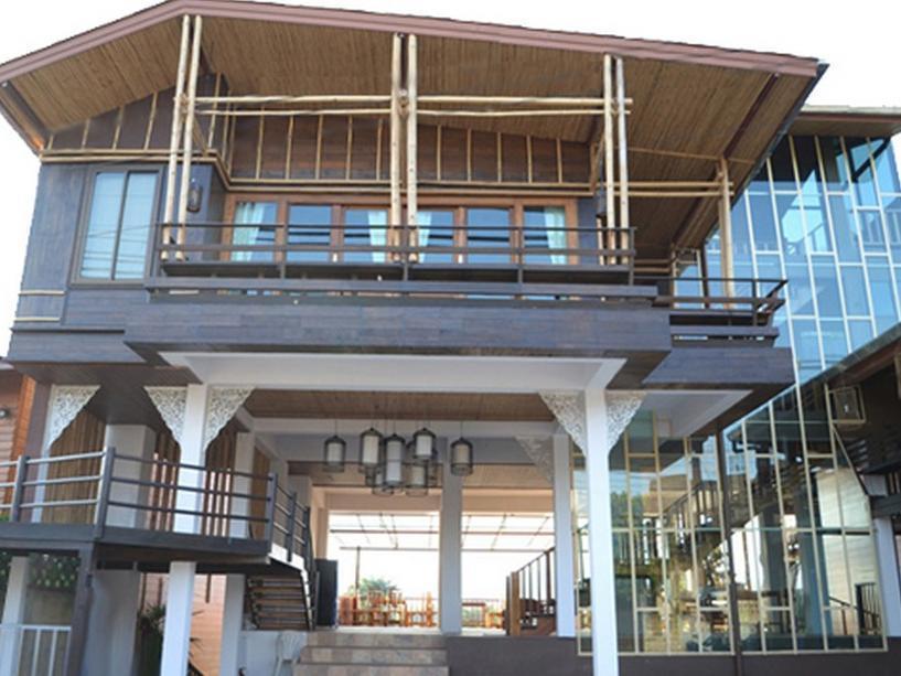 River Bank Resort Mae Sariang Exteriör bild